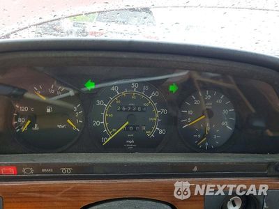 Zdjęcie 9 z 12 samochodu: 1984 MERCEDES-BENZ 400-CLASS VIN:WDBCB20AXCB030089 - miniatura