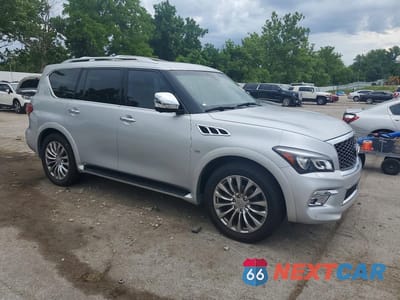 Czwarte zdjęcie samochodu z boku: 2017 INFINITI QX80 BASE VIN:JN8AZ2NE2H9153923 - miniatura