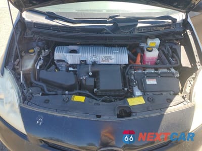 Zdjęcie 11 z 12 samochodu: 2013 TOYOTA PRIUS TWO VIN:JTDKN3DU1D5554813 - miniatura