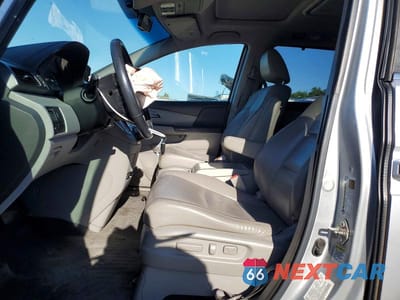 Zdjęcie 7 z 13 samochodu: 2011 HONDA ODYSSEY EXL VIN:5FNRL5H65BB021189 - miniatura