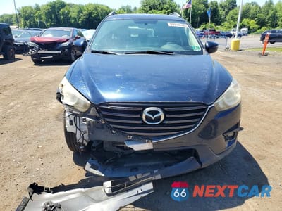 Piąte zdjęcie samochodu w środku: 2016 MAZDA CX-5 TOURING VIN:JM3KE4CY8G0806706 - miniatura