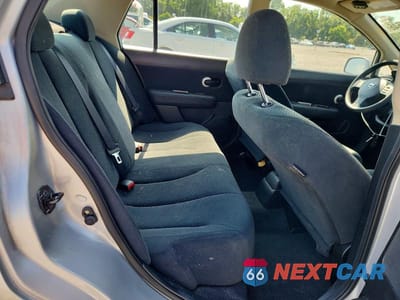 Zdjęcie 10 z 13 samochodu: 2010 NISSAN VERSA 1.8 S VIN:3N1BC1AP1AL458087 - miniatura