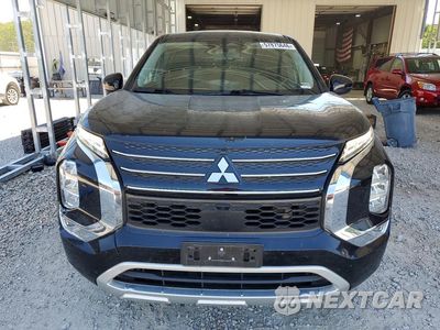 Piąte zdjęcie samochodu w środku: 2023 MITSUBISHI OUTLANDER SE VIN:JA4J4UA87PZ030195 - miniatura