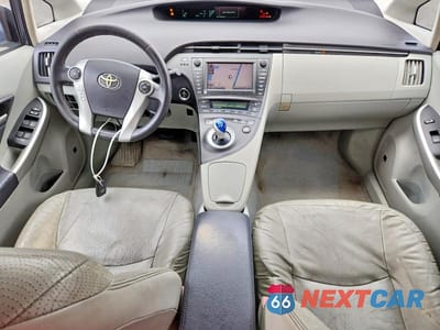 Zdjęcie 8 z 12 samochodu: 2010 TOYOTA PRIUS IV VIN:JTDKN3DU0A0080667 - miniatura