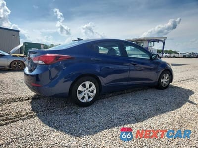 Trzecie zdjęcie samochodu z tyłu: 2016 HYUNDAI ELANTRA SE VIN:5NPDH4AE0GH691913 - miniatura