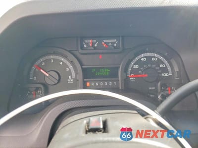 Zdjęcie 9 z 13 samochodu: 2011 FORD E450 BOX TRUCK VIN:1FDXE4FL6BDA31964 - miniatura