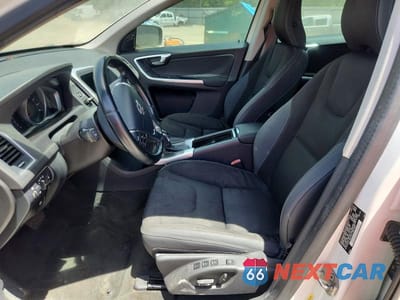 Zdjęcie 7 z 13 samochodu: 2015 VOLVO XC60 T5 VIN:YV440MDA5F2583395 - miniatura
