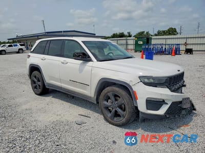 Czwarte zdjęcie samochodu z boku: 2024 JEEP GRAND CHEROKEE LIMITED VIN:1C4RJHBG0RC697209 - miniatura