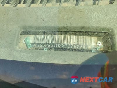 Zdjęcie 13 z 13 samochodu: 2003 CHEVROLET EXPRESS DELIVERY TRUCK VIN:1GBHG31U231176228 - miniatura