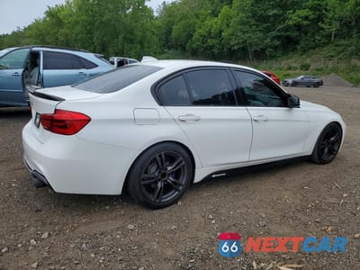 Trzecie zdjęcie samochodu z tyłu: 2018 BMW 330 XI VIN:WBA8D9G50JNU69894 - miniatura
