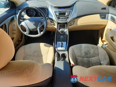 Zdjęcie 8 z 12 samochodu: 2013 HYUNDAI ELANTRA GLS VIN:5NPDH4AE6DH397931 - miniatura