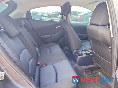 Zdjęcie 10 z 12 samochodu: 2020 TOYOTA YARIS VIN:3MYDLBJV5LY716306 - miniatura