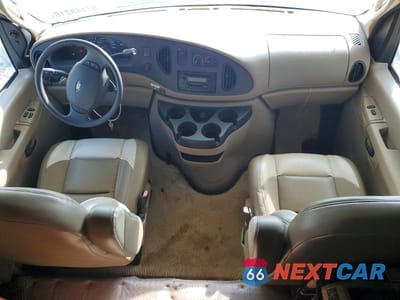 Piąte zdjęcie samochodu w środku: 2006 FORD ECONOLINE E450 SUPER DUTY CUTAWAY VAN VIN:1FDXE45S56HB23820 - miniatura