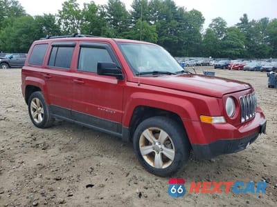 Czwarte zdjęcie samochodu z boku: 2012 JEEP PATRIOT LATITUDE VIN:1C4NJRFB4CD683625 - miniatura