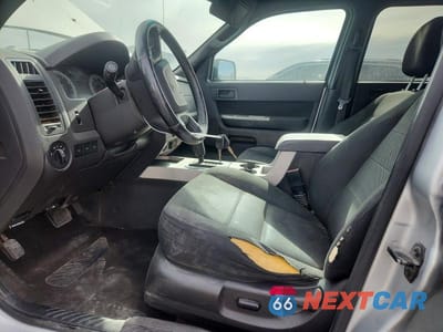 Zdjęcie 7 z 12 samochodu: 2009 FORD ESCAPE XLT VIN:1FMCU93G49KB19780 - miniatura
