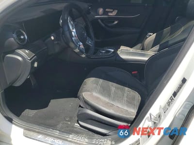Zdjęcie 7 z 12 samochodu: 2019 MERCEDES-BENZ E 63 AMG-S 4MATIC VIN:WDDZF8KB4KA529831 - miniatura
