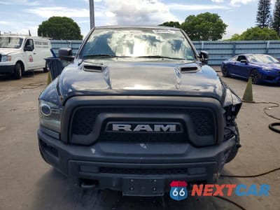 Piąte zdjęcie samochodu w środku: 2016 RAM 1500 REBEL VIN:1C6RR7YT8GS181584 - miniatura