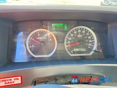 Zdjęcie 9 z 13 samochodu: 2014 ISUZU NPR REFRIGERATED BOX TRUCK VIN:JALC4W162E7003051 - miniatura