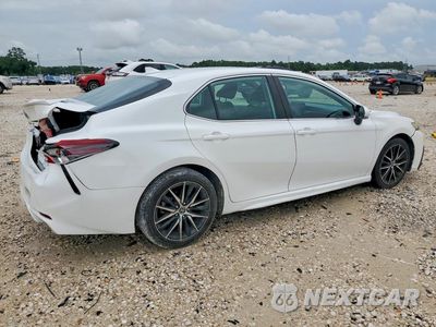 Trzecie zdjęcie samochodu z tyłu: 2022 TOYOTA CAMRY SE VIN:4T1G11AKXNU620352 - miniatura