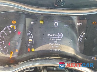 Zdjęcie 9 z 12 samochodu: 2017 JEEP GRAND CHEROKEE LIMITED VIN:1C4RJFBG5HC872248 - miniatura