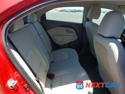 Zdjęcie 10 z 12 samochodu: 2012 KIA RIO LX VIN:KNADM5A36C6016391 - miniatura
