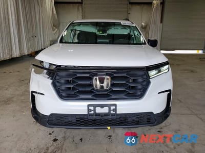 Piąte zdjęcie samochodu w środku: 2025 HONDA PILOT SPORT VIN:5FNYG1H33SB077601 - miniatura