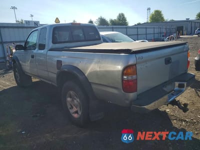 Drugie zdjęcie samochodu z przodu: 2004 TOYOTA TACOMA XTRACAB VIN:5TEWN72N04Z319790 - miniatura