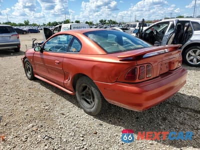 Drugie zdjęcie samochodu z przodu: 1997 FORD MUSTANG VIN:1FALP4047VF195897 - miniatura