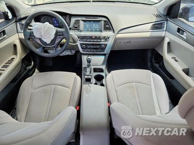 Zdjęcie 8 z 12 samochodu: 2016 HYUNDAI SONATA SE VIN:5NPE24AF4GH401901 - miniatura