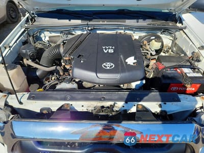 Zdjęcie 11 z 12 samochodu: 2015 TOYOTA TACOMA V6 VIN:5TFUU4EN4FX112429 - miniatura