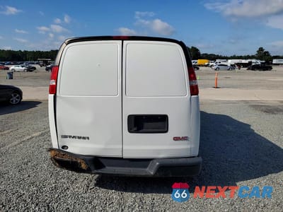 Zdjęcie 6 z 12 samochodu: 2023 GMC SAVANA G2500 VIN:1GTW7BFP1P1171656 - miniatura
