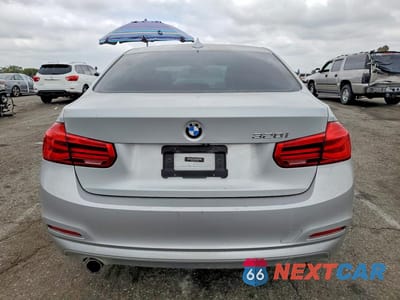 Zdjęcie 6 z 12 samochodu: 2018 BMW 320 I VIN:WBA8A9C50JAD27697 - miniatura