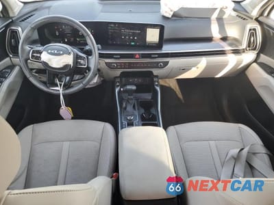 Zdjęcie 8 z 13 samochodu: 2025 KIA SORENTO S VIN:5XYRL4JC5SG309328 - miniatura