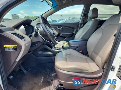 Zdjęcie 7 z 12 samochodu: 2015 HYUNDAI TUCSON SE VIN:KM8JUCAG6FU079290 - miniatura