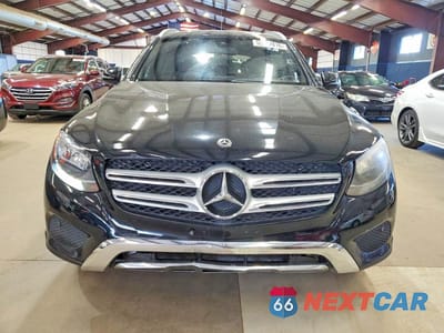 Piąte zdjęcie samochodu w środku: 2018 MERCEDES-BENZ GLC 300 4MATIC VIN:WDC0G4KB7JV097231 - miniatura