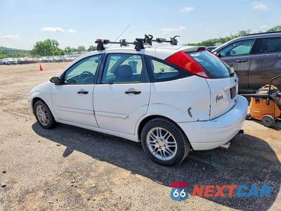 Drugie zdjęcie samochodu z przodu: 2003 FORD FOCUS ZX5 VIN:3FAHP37323R133658 - miniatura