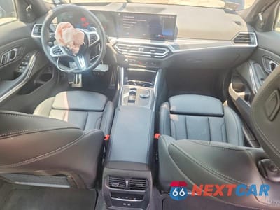 Zdjęcie 8 z 12 samochodu: 2023 BMW 330XI VIN:3MW89FF0XP8D20166 - miniatura