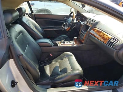 Zdjęcie 11 z 14 samochodu: 2007 JAGUAR XK VIN:SAJWA44B475B13218 - miniatura