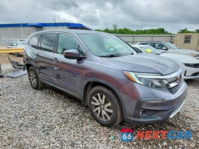 Czwarte zdjęcie samochodu z boku: 2021 HONDA PILOT EXL VIN:5FNYF5H56MB033316 - miniatura