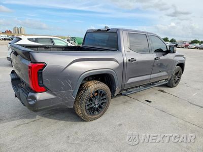 Trzecie zdjęcie samochodu z tyłu: 2023 TOYOTA TUNDRA SR5 VIN:5TFLA5DB1PX090098 - miniatura