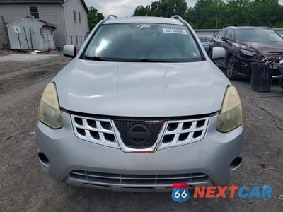 Piąte zdjęcie samochodu w środku: 2012 NISSAN ROGUE S VIN:JN8AS5MV3CW711375 - miniatura