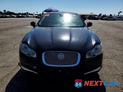 Piąte zdjęcie samochodu w środku: 2011 JAGUAR XF SUPERCHARGED VIN:SAJWA0HE8BMR88679 - miniatura