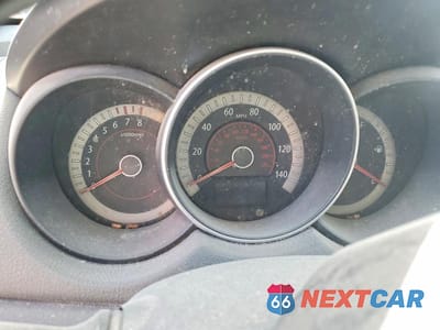 Zdjęcie 9 z 14 samochodu: 2012 KIA FORTE EX VIN:KNAFU4A23C5602160 - miniatura