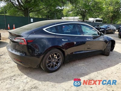 Trzecie zdjęcie samochodu z tyłu: 2018 TESLA MODEL 3 VIN:5YJ3E1EA1JF089134 - miniatura