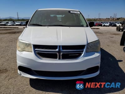 Piąte zdjęcie samochodu w środku: 2014 DODGE GRAND CARAVAN SXT WA VIN:2C4RDGBG5ER410644 - miniatura