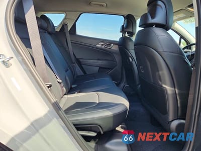 Zdjęcie 11 z 13 samochodu: 2026 KIA SPORTAGE EX VIN:5XYK33DF8TG414870 - miniatura