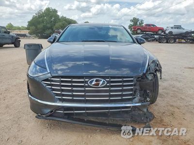 Piąte zdjęcie samochodu w środku: 2022 HYUNDAI SONATA HYBRID SEL VIN:KMHL34JJ0NA047836 - miniatura