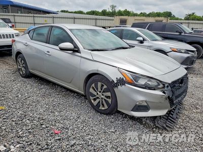 Czwarte zdjęcie samochodu z boku: 2020 NISSAN ALTIMA S VIN:1N4BL4BV1LC123640 - miniatura