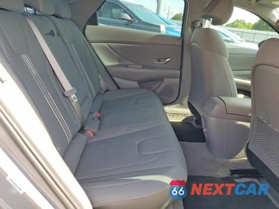 Zdjęcie 10 z 13 samochodu: 2026 HYUNDAI ELANTRA SEL SPORT PREMIUM VIN:KMHLS4DGXTU115090 - miniatura