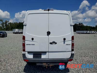 Zdjęcie 6 z 14 samochodu: 2017 MERCEDES-BENZ SPRINTER 2500 VIN:WD3PE7CD7HP511421 - miniatura